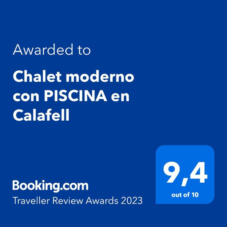 Chalet Moderno Con Piscina En Калафел Екстериор снимка